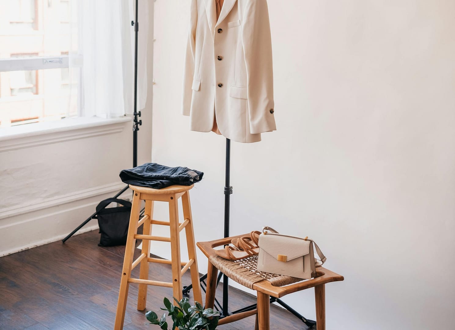 10 dodatków do ubrań, które warto mieć